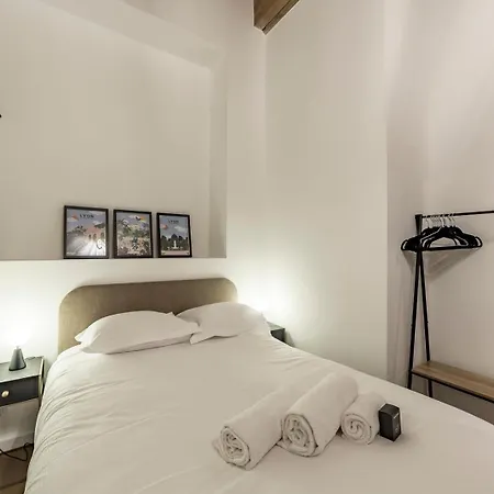Apartament Opera Orchestre | Sejour De Luxe Avec Balneo & A/c