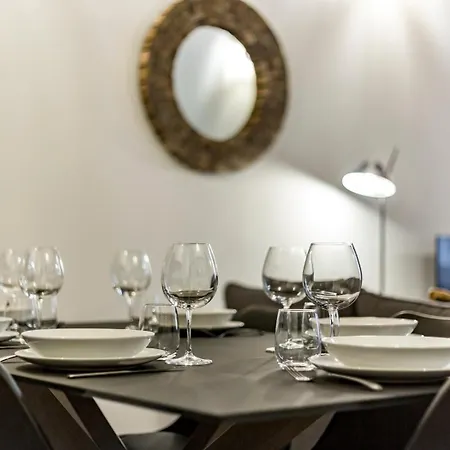 Opera Orchestre | Sejour De Luxe Avec Balneo & A/c Apartament